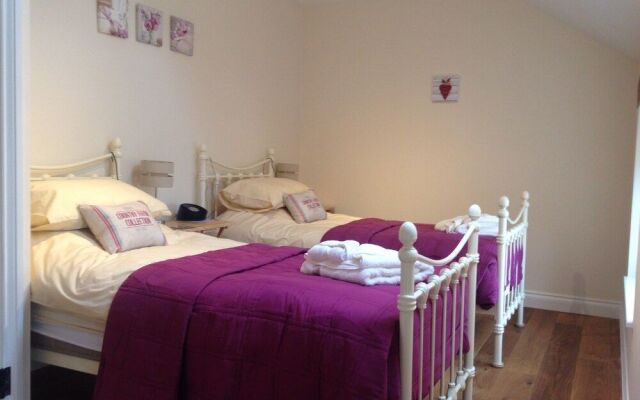 Webbington Farm Holiday Cottages