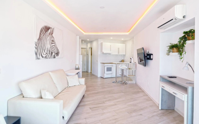 Sunrise Apartment 924