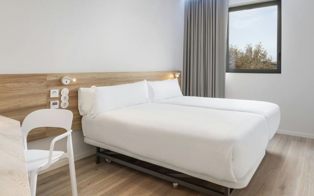 B&B Hotel Lisboa Oeiras - Image 5