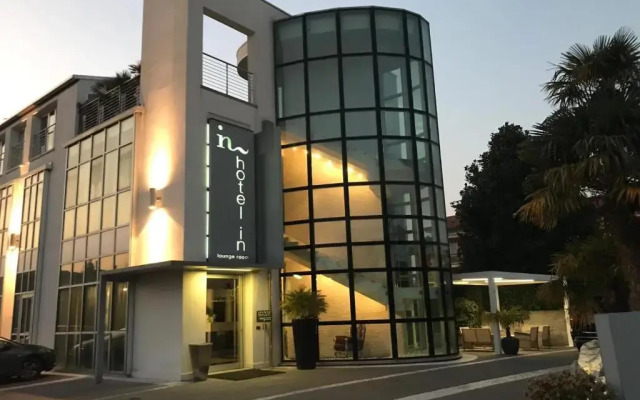 Hotel In