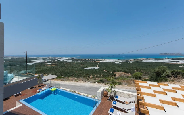 Stylish Villa With Amazing View of Falasarna Beach