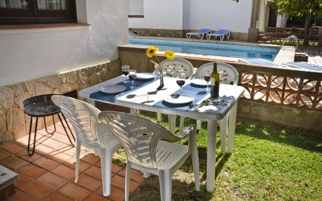 Rv Hotels Apartamentos Villas Piscis