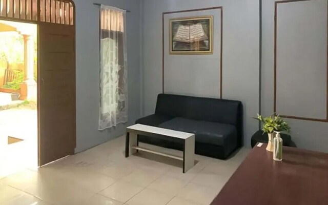 OYO 93071 Home Stay Kembar Syariah