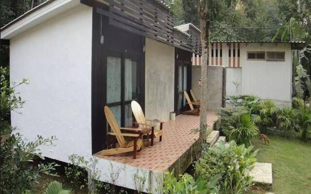 Wave-F Homestay