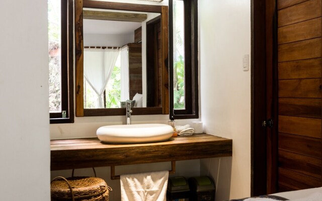 Harana Surf Resort - Hostel