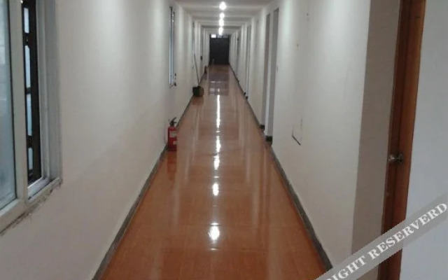 Yunlongge Express Hotel