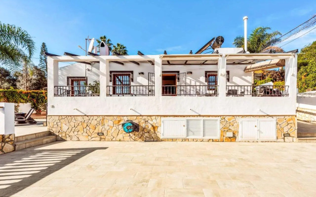 Villa Elisa