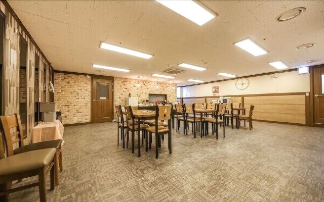 Gung Business Hotel