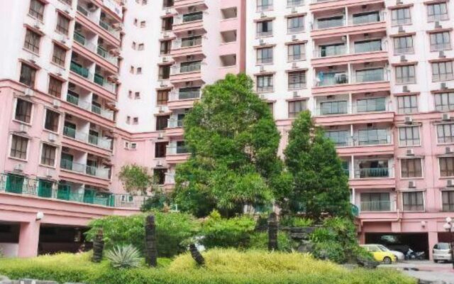 1st Choice Vacation Apartments at Marina Court Resort Resort