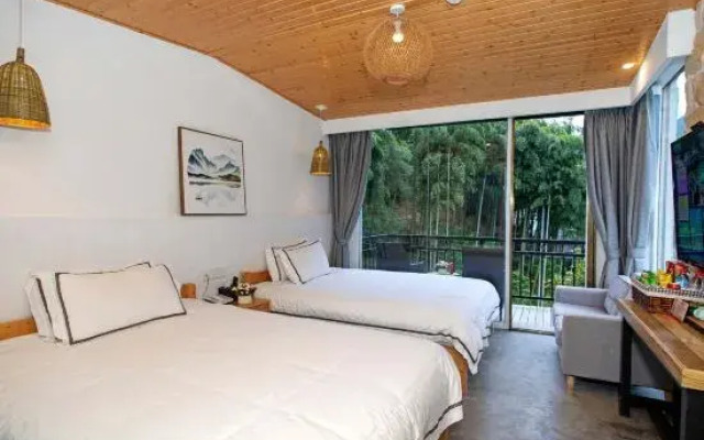 Yinju Shanshui Holiday Hotel