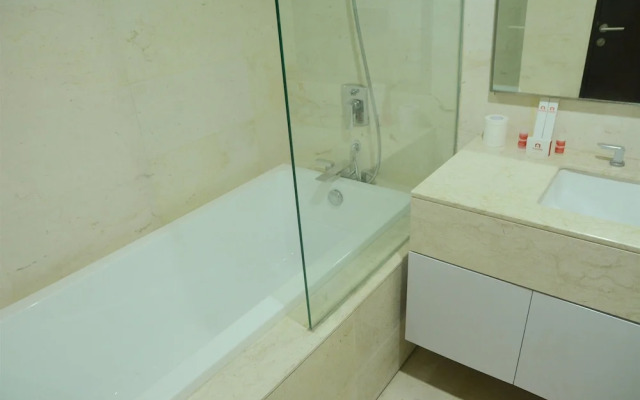 Luxurious and Comfortable 1BR Ciputra World 2 Apartment