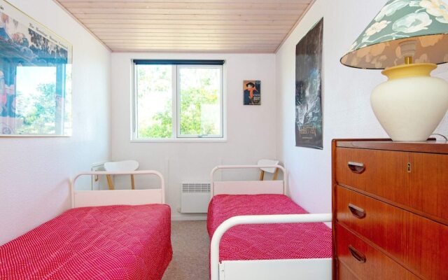 8 Person Holiday Home in Grenaa