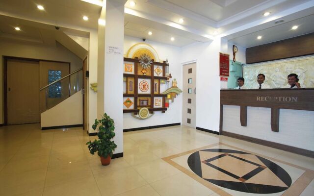 Hotel Suyash Deluxe