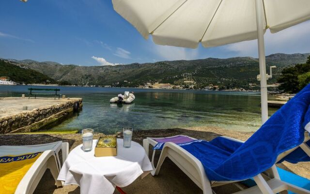 Rooms Mali Raj