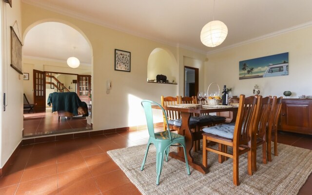 Sintra Classic Villa by Homing
