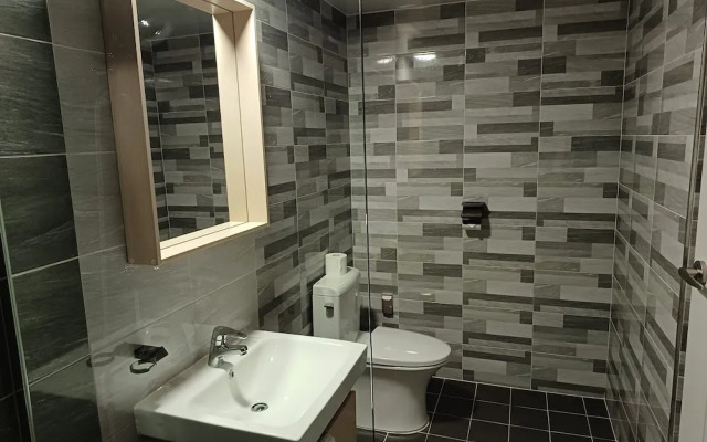 Tongyeong Bridge Hotel