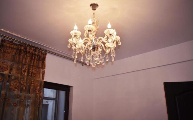 Grand Central Accommodation - Beldiman