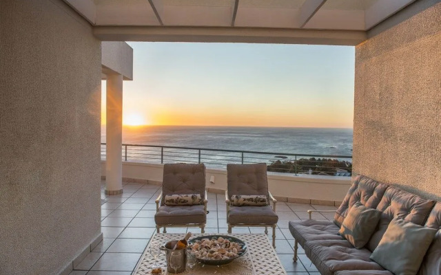 Bay Reflections - Luxury Serviced Apartments