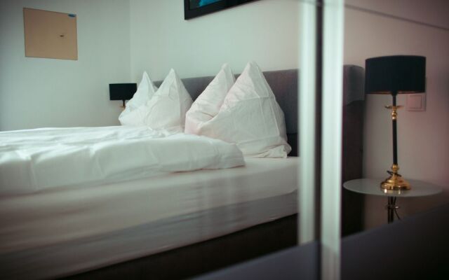 Moulin Rouge Suite by Welcome2Vienna