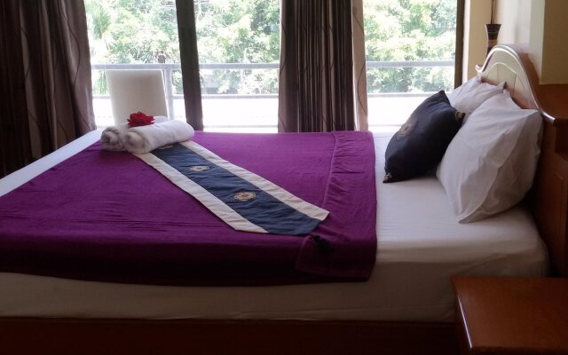 Patong Rose Guesthouse