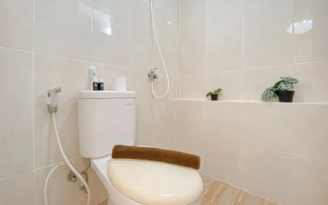 Well Furnished 2BR at Bassura City Apartment