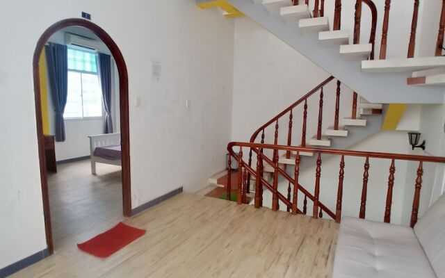 Poseidon Hotel And Apartment