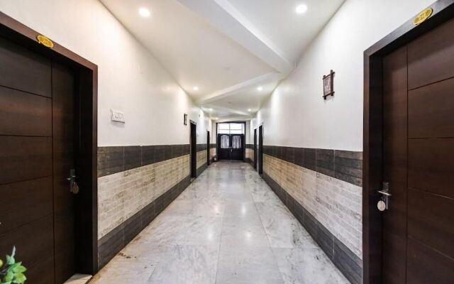 Hotel Surpin Palace