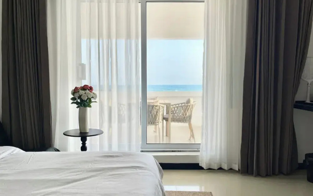 Joy Beach Lodge