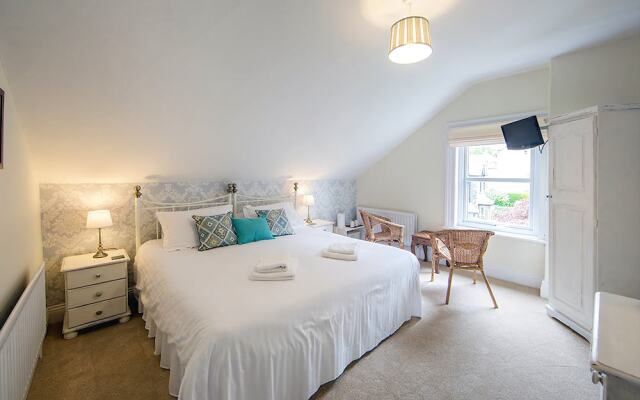 Woodside Guest House
