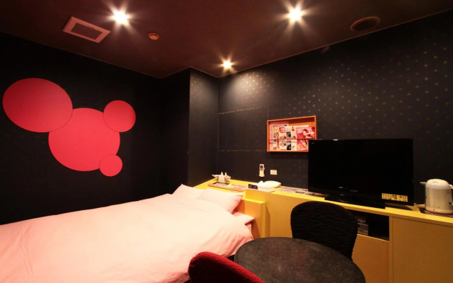 レストロヴェスト