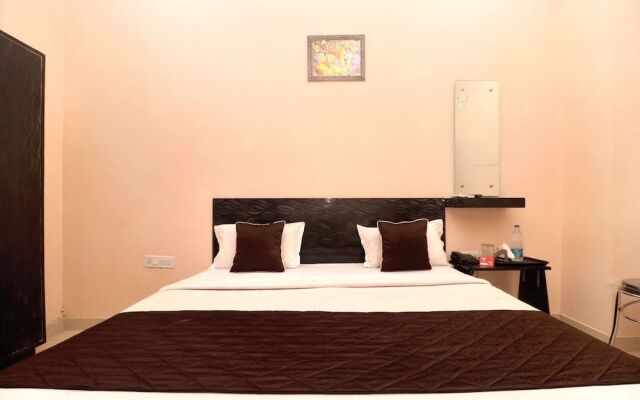 OYO 19034 Shree Vishnu Residency