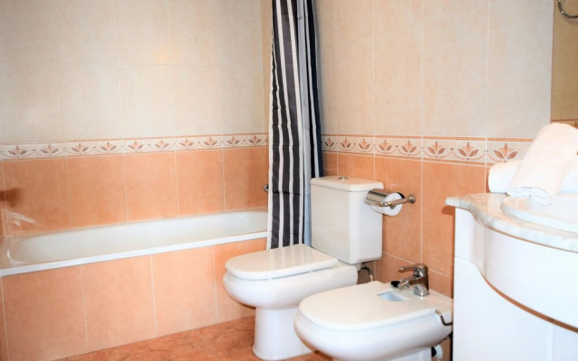 HomeHolidaysRentals Camos - Costa Barcelona