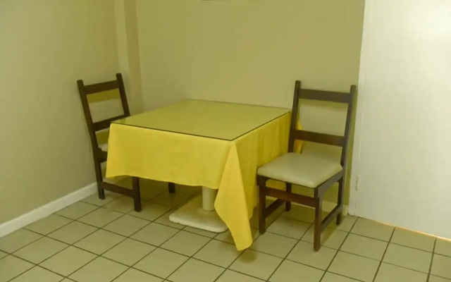 Pineapple Suites