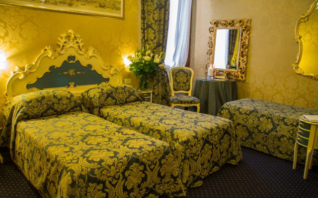 Hotel Becher