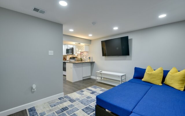 Convenient DC Studio Near Metro Stop!