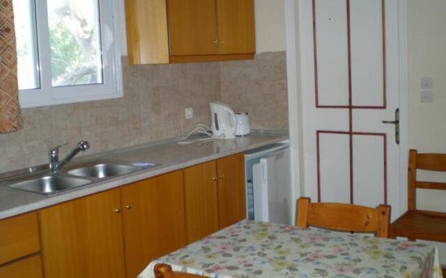 Filoxenia Apartments
