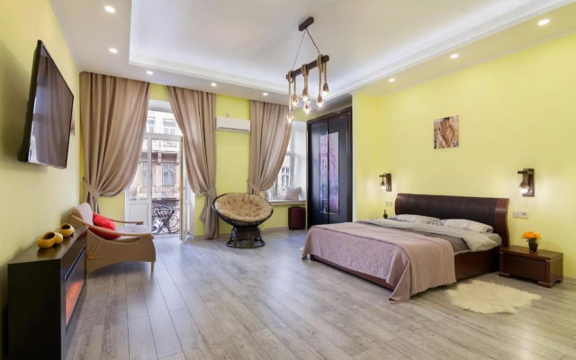 ViP apartment in ♥ of Lviv