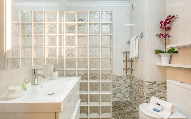 Espinho Family Stays Apartment