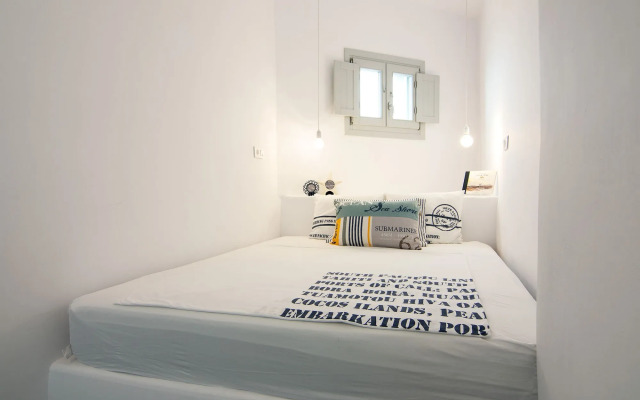 Serifos Houses Diasella