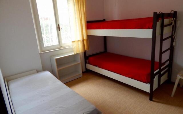 M156 - Marcelli, Trilocale Con Giardino a 80mt Dal Mare