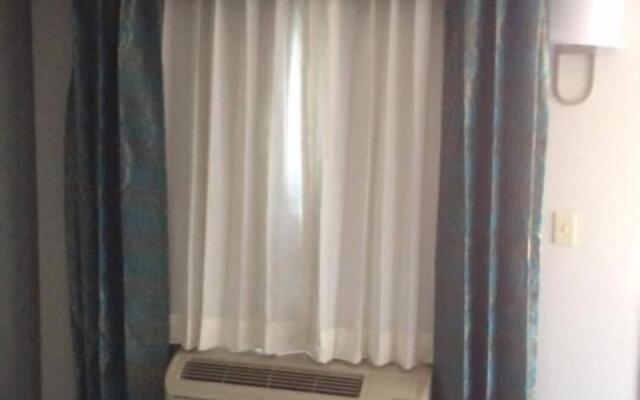 Lotus Inn and Suites