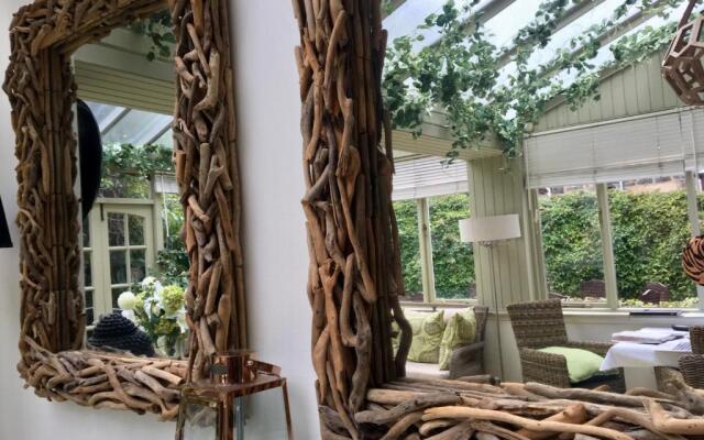 Abercorn Guest House