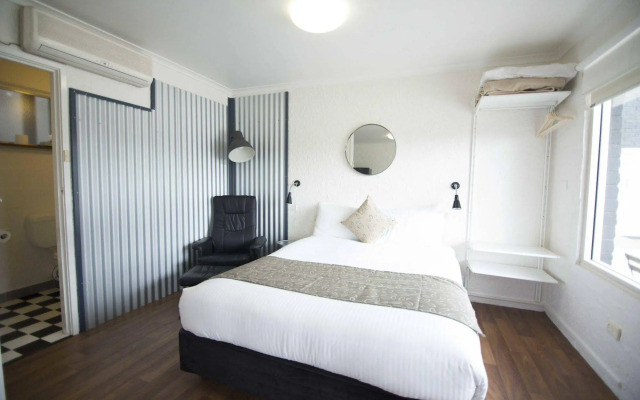 Siesta Central Apartments