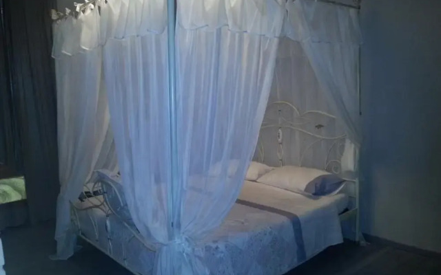 Beautiful Holiday Home in Santo Stefano With Swimming Pool
