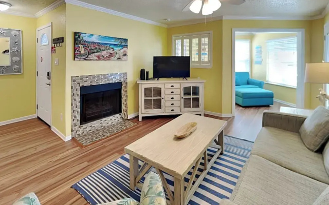 Seaside Delight by Silver Sands Vacation Rentals