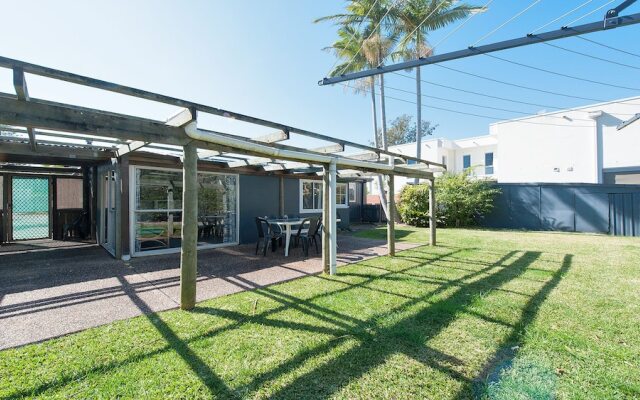 Sandy Point Road, 9, Sea Urchin