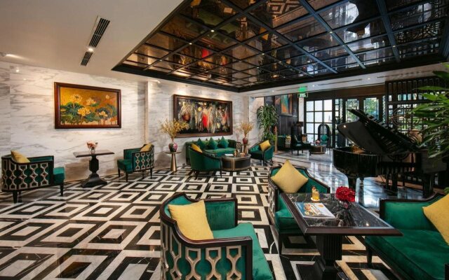 GM Premium Hotel