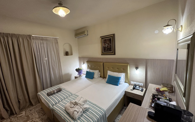 Thalia deco City & Beach Hotel
