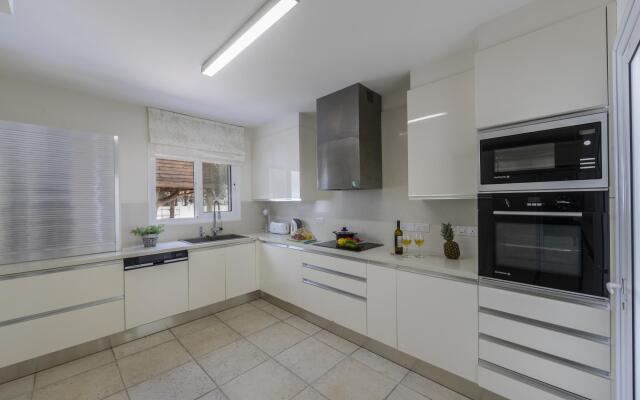 Protaras Villa Serifos By The Sea