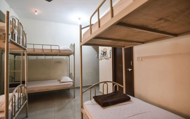 Hashtag Rooms